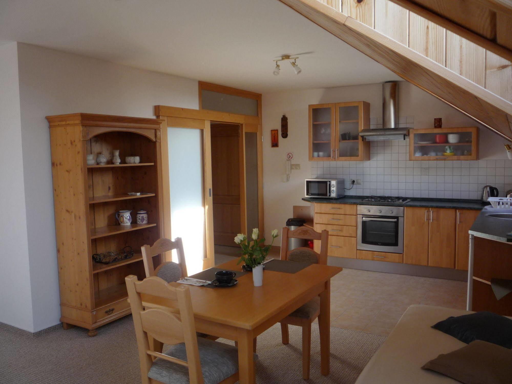 Apartmany Graf Chyne Exterior photo